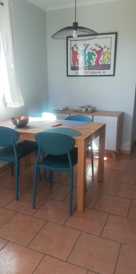 Les Calanques Apartment Ле Исамбр Екстериор снимка